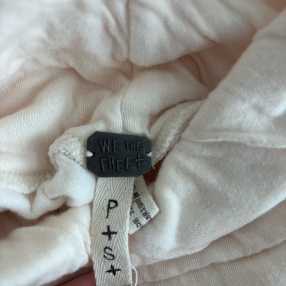 We the Free Distressed Turtleneck Sweater - Picture 4 of 5